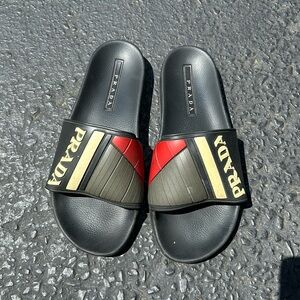 Prada slides